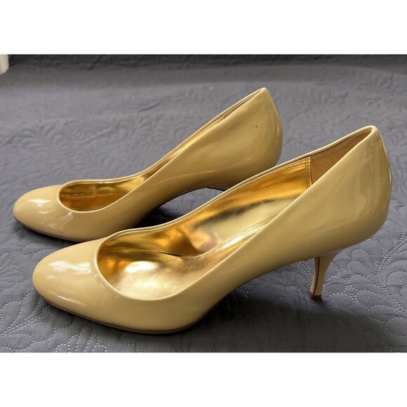 Coach Salma Round Toe Pumps SZ 9.5B Tan Patent Elegant High Heels Shoes Preppy - Picture 5 of 15